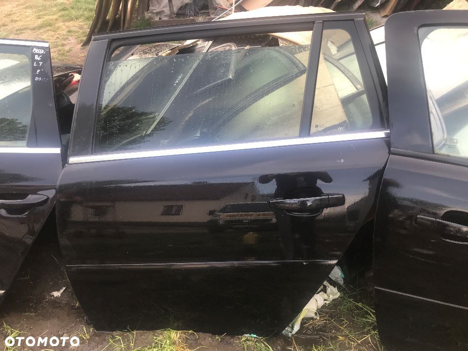 Drzwi tylne lewe VECTRA  C KOMBI - 1