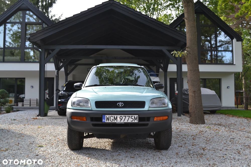 Toyota RAV4 2.0 Fun - 3