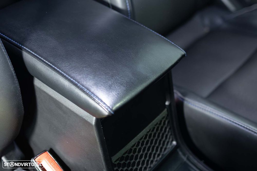 MG MG4 64 kWh Luxury - 53