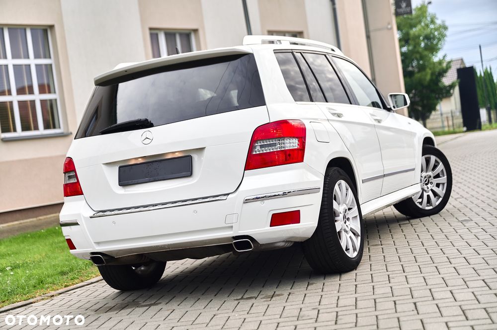 Mercedes-Benz GLK 220 CDI DPF BlueEFFICIENCY 7G-TRONIC - 4