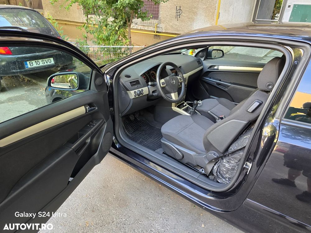 Opel Astra 1.6 Essentia - 8