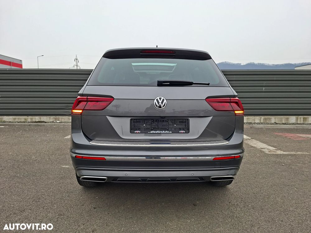 Volkswagen Tiguan 2.0 TDI SCR 4MOTION DSG Highline - 24