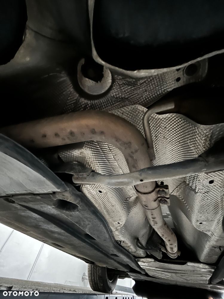 Volkswagen Touran 1.6 TDI SCR (BlueMotion Technology) DSG Comfortline - 34