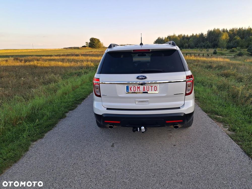 Ford Explorer - 10