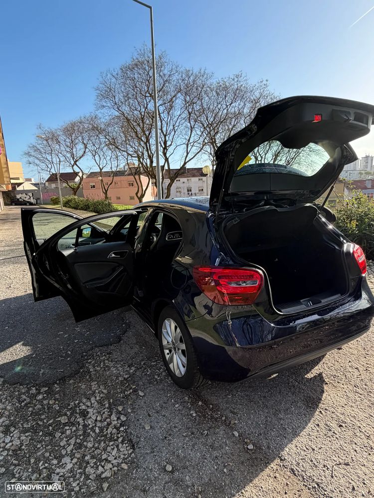 Mercedes-Benz A 180 d - 4