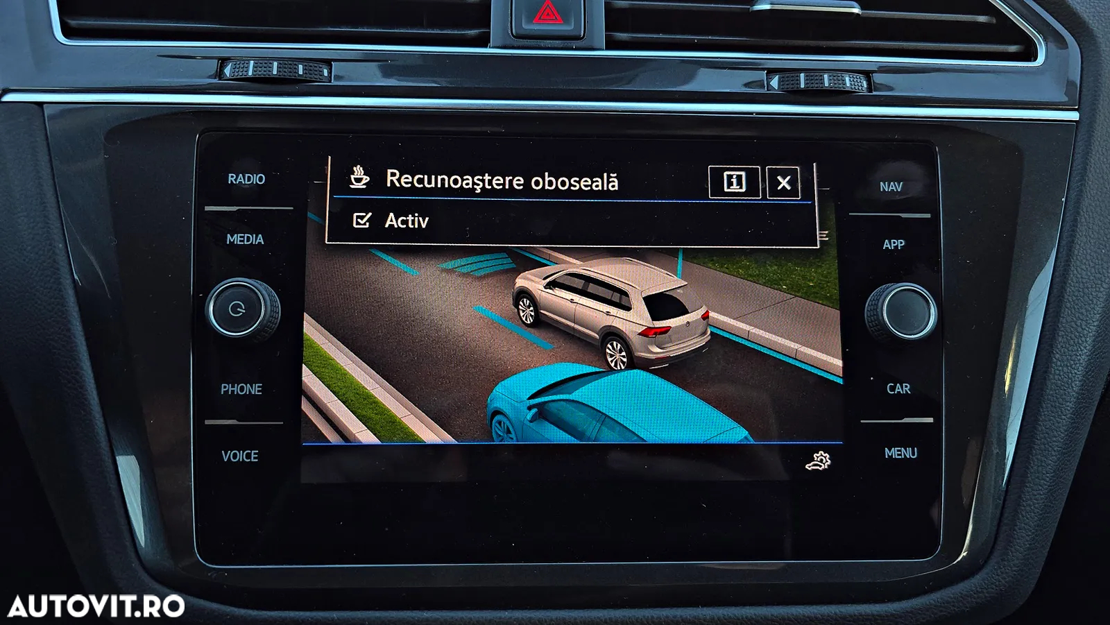 Volkswagen Tiguan 2.0 TDI SCR DSG 4Motion Life - 31