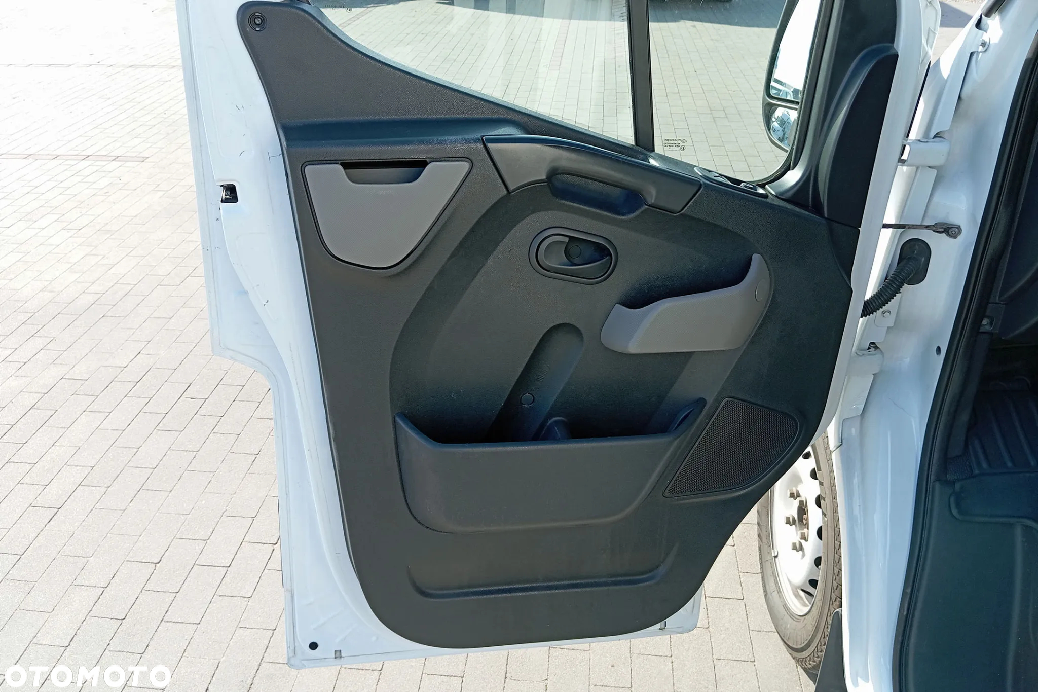 Renault Master III Mroźnia - 18