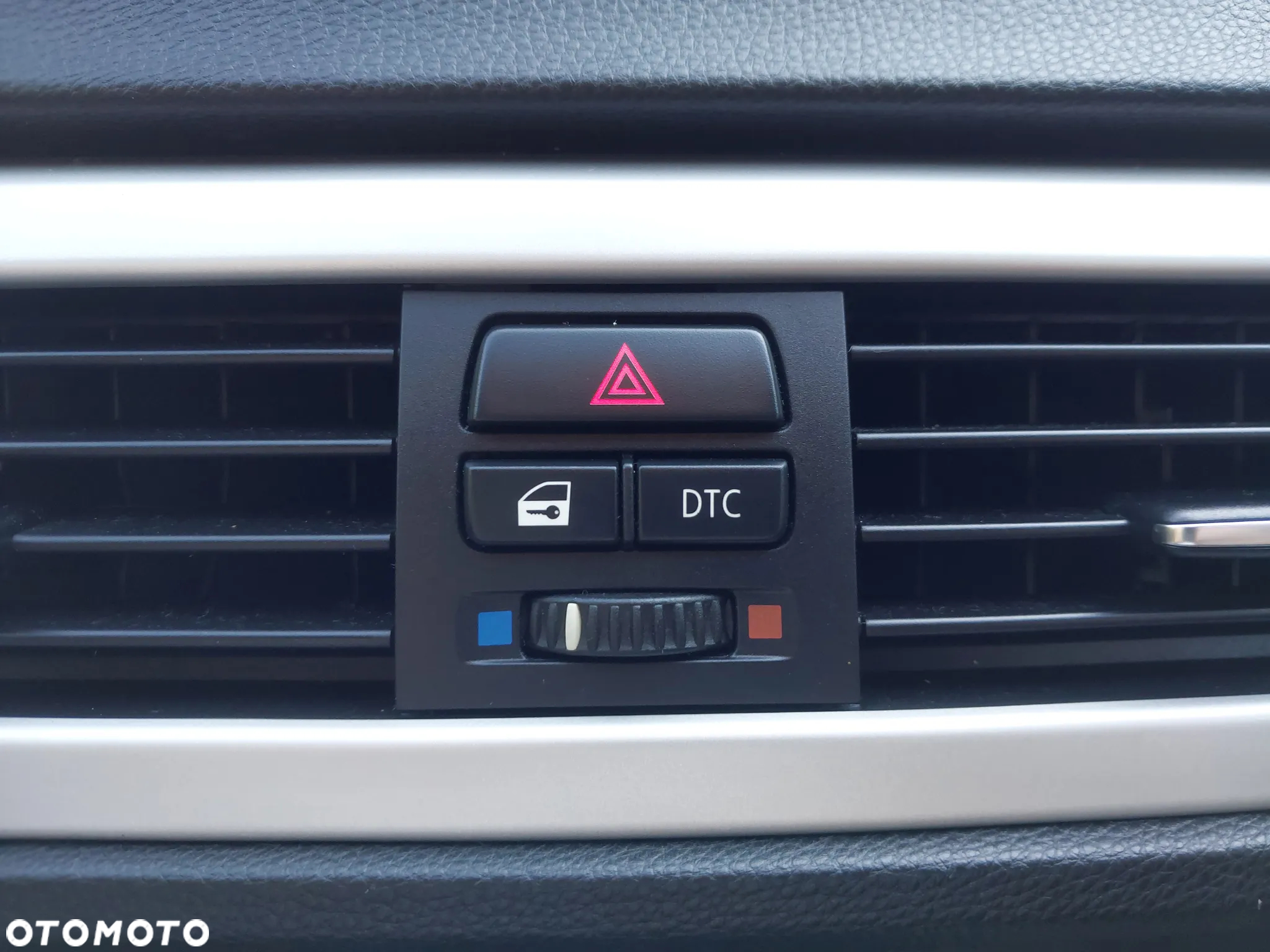 BMW Seria 3 318d - 29