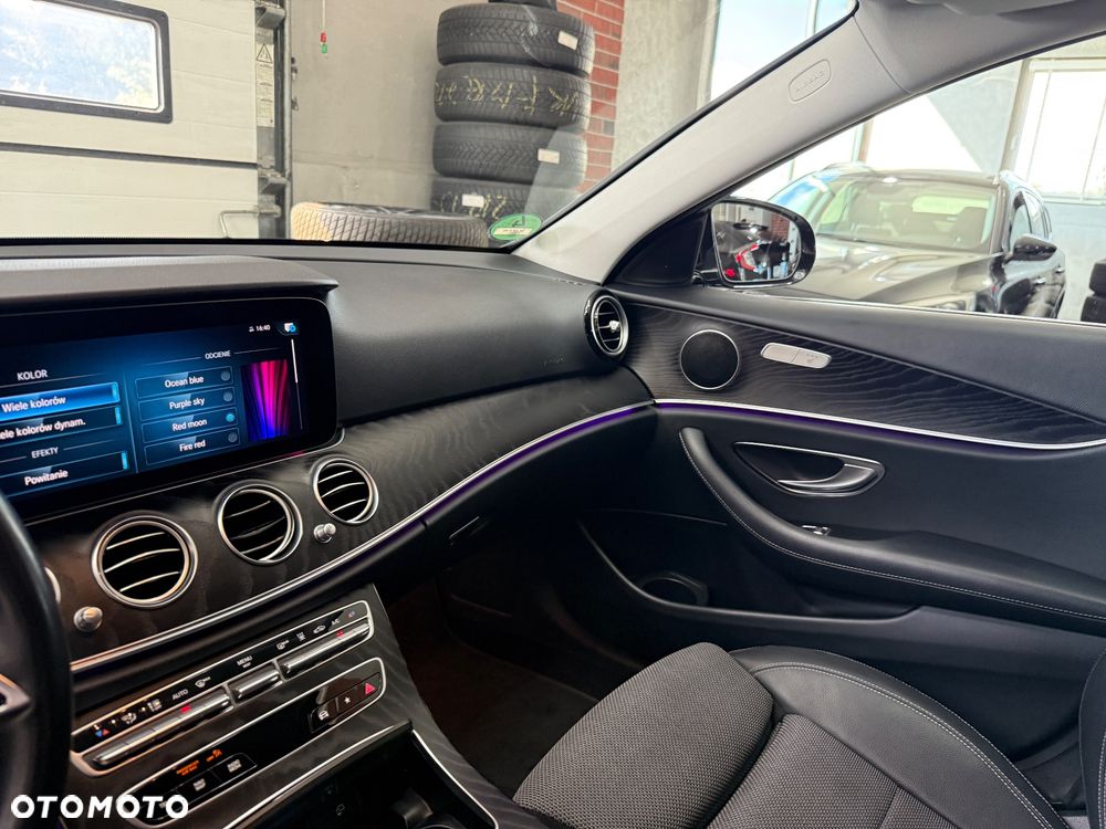 Mercedes-Benz Klasa E 300 de 9G-TRONIC Avantgarde - 25