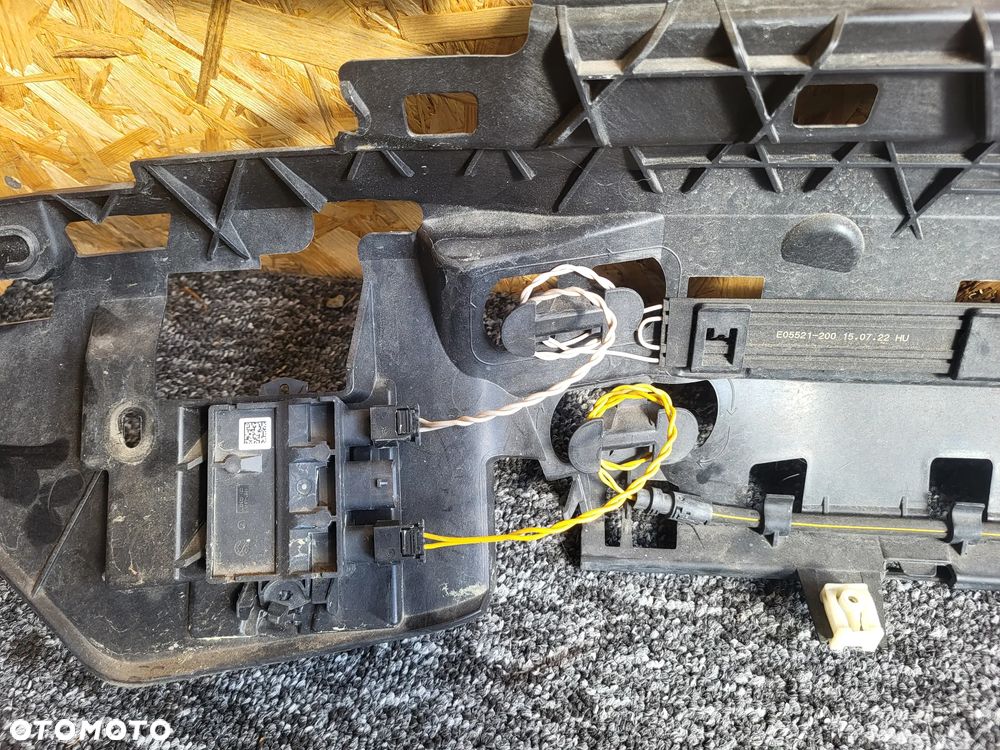 Bmw i4 g26 ślizg zderzaka tył mpakiet smart opener 8096508 - 2