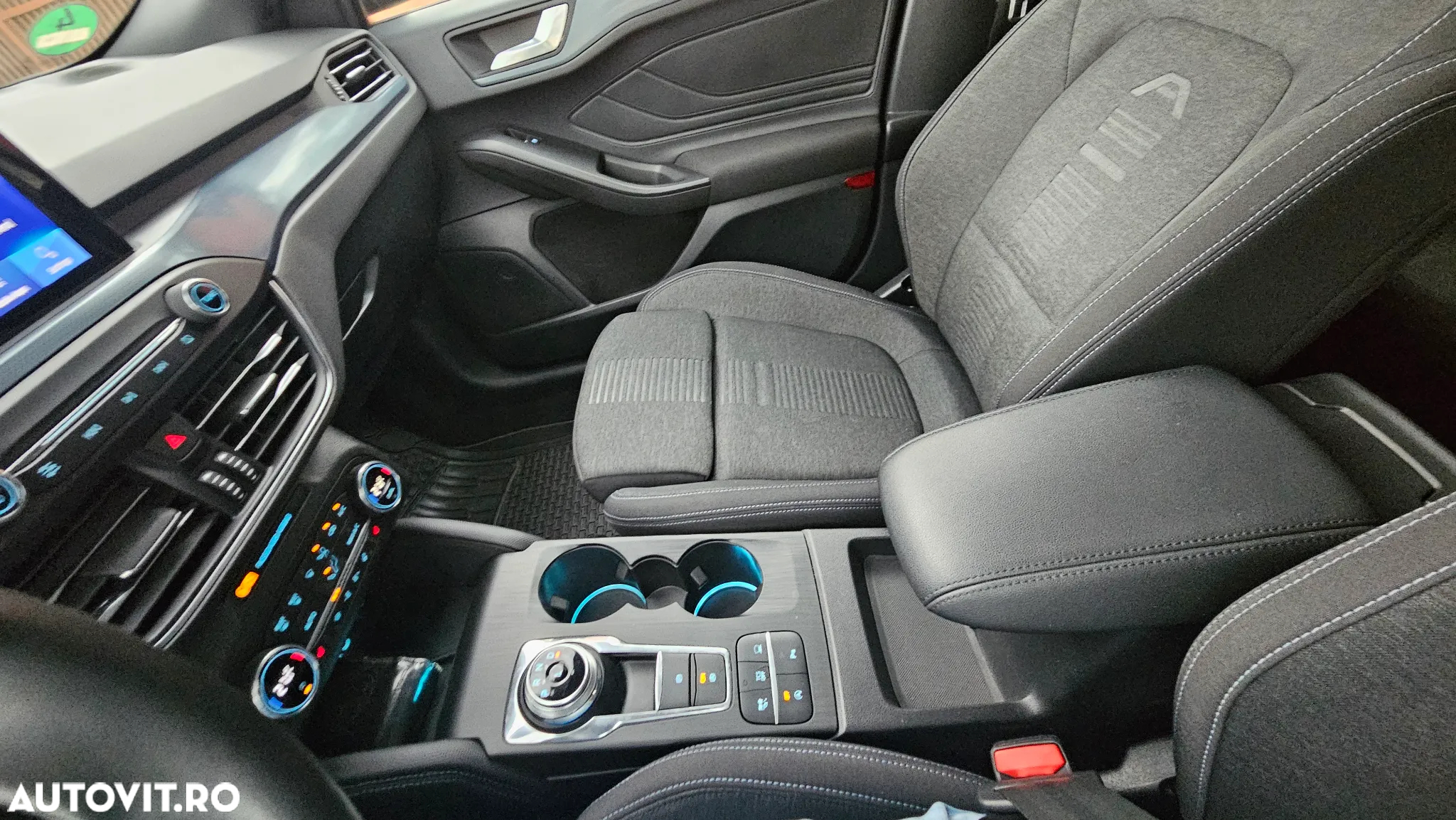 Ford Focus 1.5 EcoBlue Start-Stopp-System Aut. ACTIVE X - 13