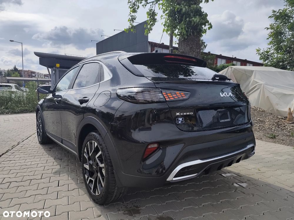 Kia XCeed 1.6 T-GDI Tribute DCT - 6