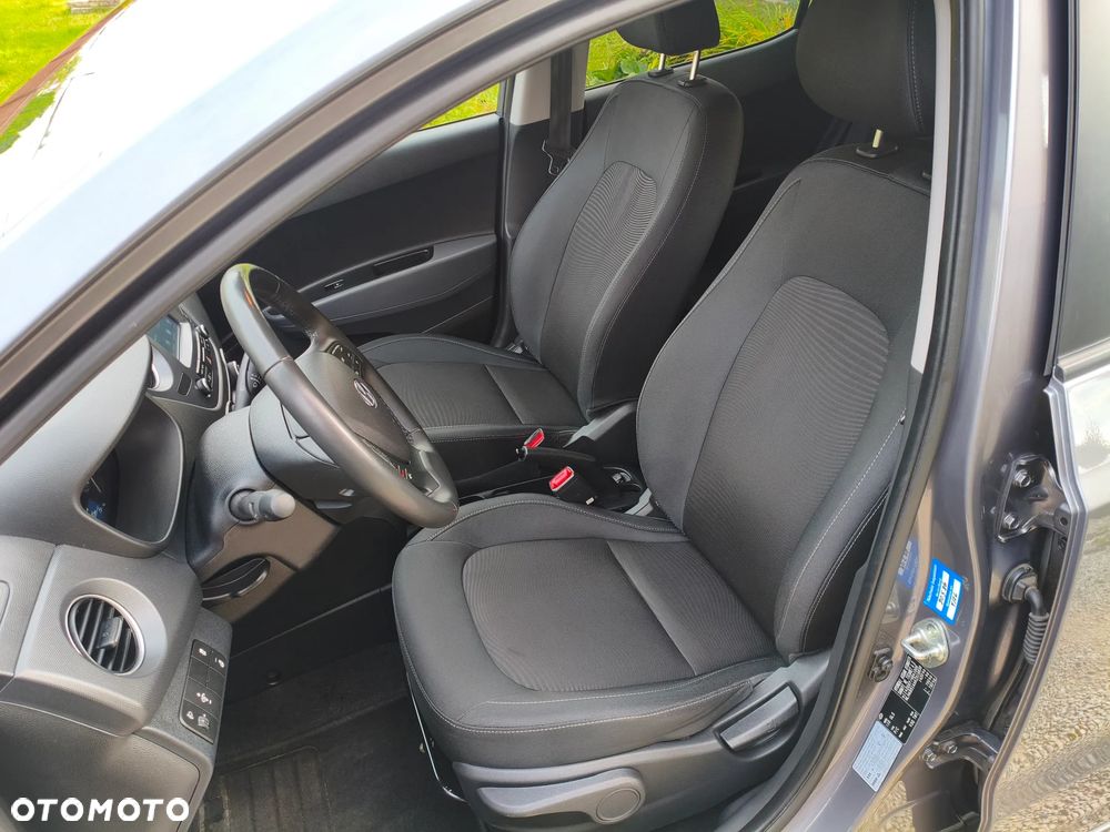 Hyundai i10 1.0 YES - 21