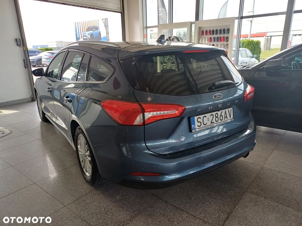 Ford Focus 2.0 EcoBlue Titanium Business - 6