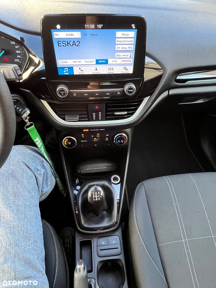 Ford Fiesta - 23