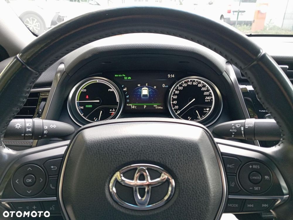 Toyota Camry 2.5 Hybrid Executive CVT - 14