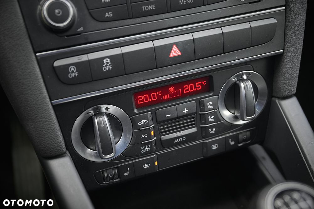 Audi A3 Sportback 1.4 TFSI S line Sportpaket - 38