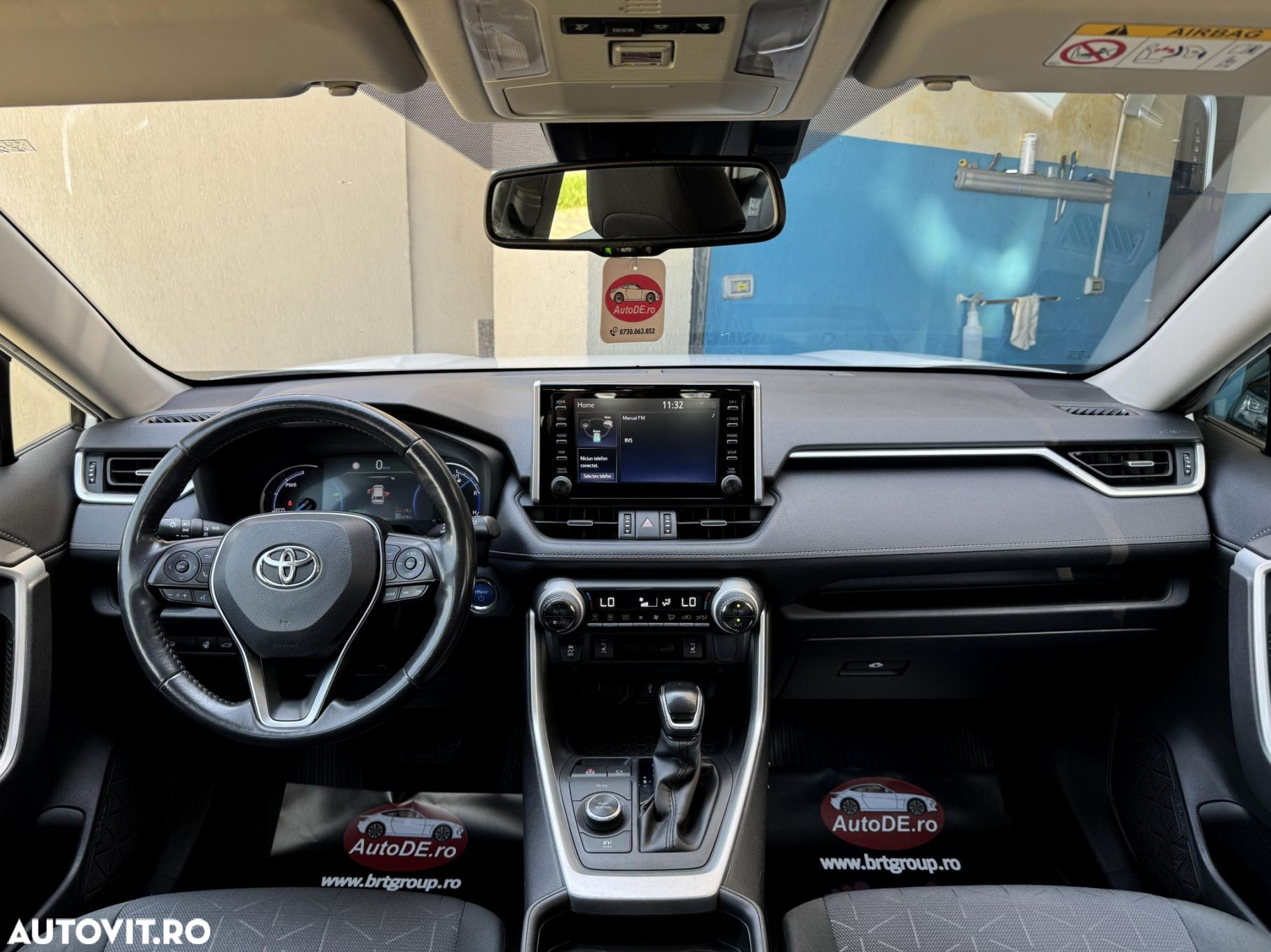 Toyota RAV4 - 8