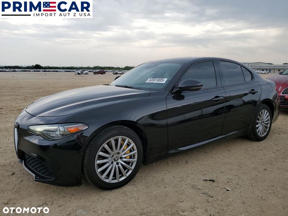 Alfa Romeo Giulia - 4