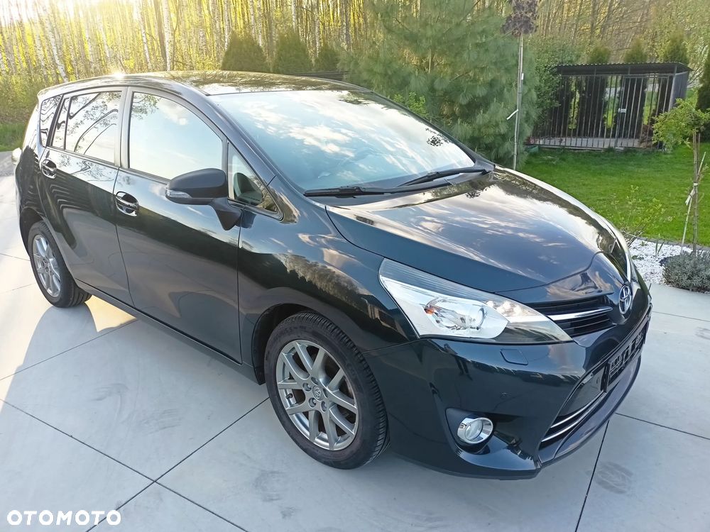 Toyota Verso 1.6 D-4D 5-Sitzer Start/Stop Edition S+ - 6