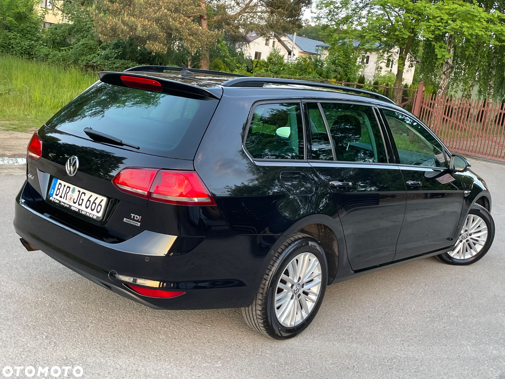 Volkswagen Golf Variant 1.6 TDI 4Motion BlueMotion Technology Cup - 6