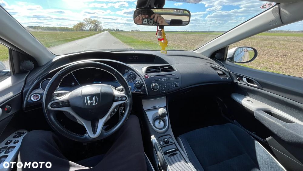 Honda Civic 1.8i-VTEC Sport - 9