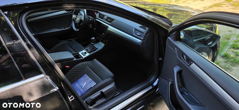 Skoda Superb 2.0 TDI DSG Active - 8