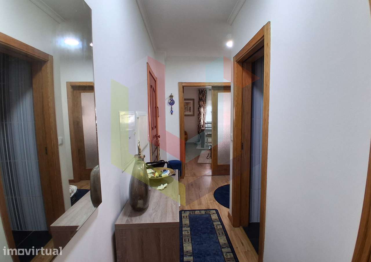 Apartamento T1 + 1 com terraço, varanda e garagem no Centro de Ílhavo. - Grande imagem: 2/9