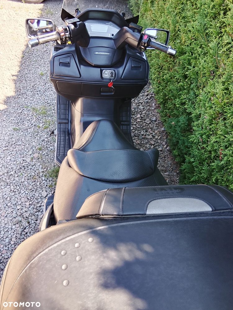 Suzuki Burgman - 8