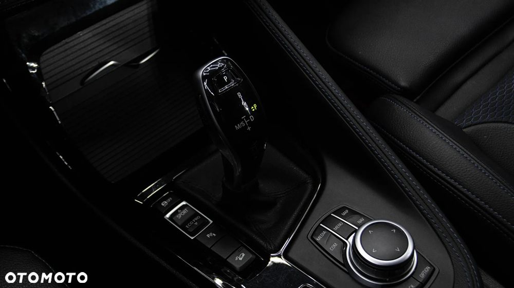 BMW X1 xDrive20i M Sport - 18