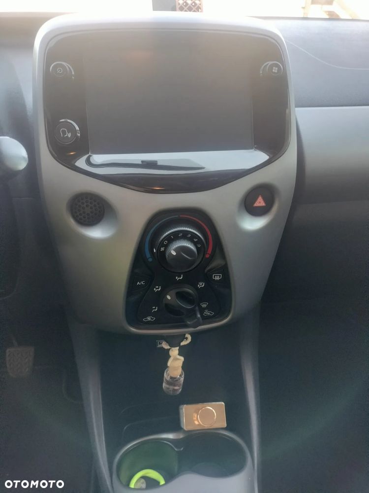 Toyota Aygo x - 5