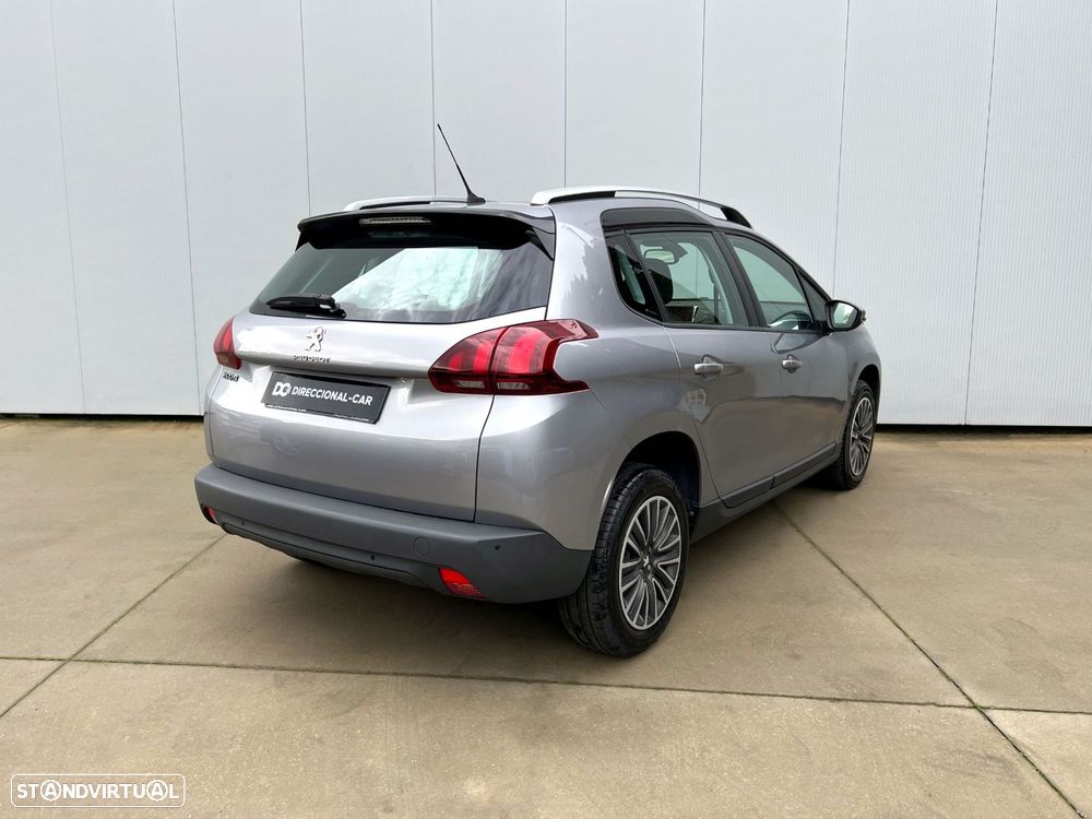 Peugeot 2008 1.5 BlueHDi Style - 41