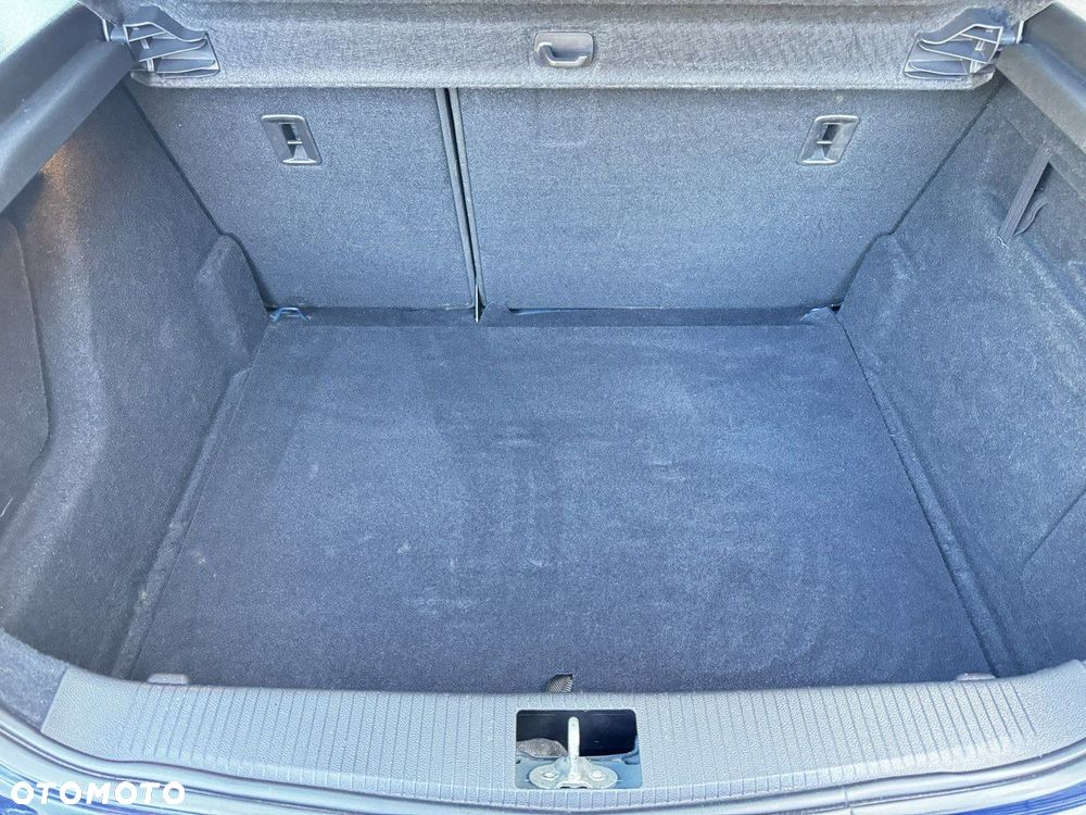 Opel Astra 1.4 Selection - 24