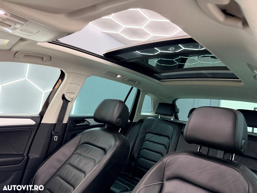 Volkswagen Tiguan 2.0 TDI DPF Trendline - 21