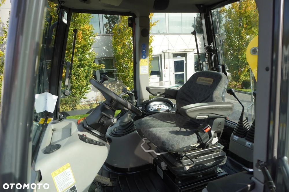 New Holland B 115 C / 1000 MTH! / 2021 - 23