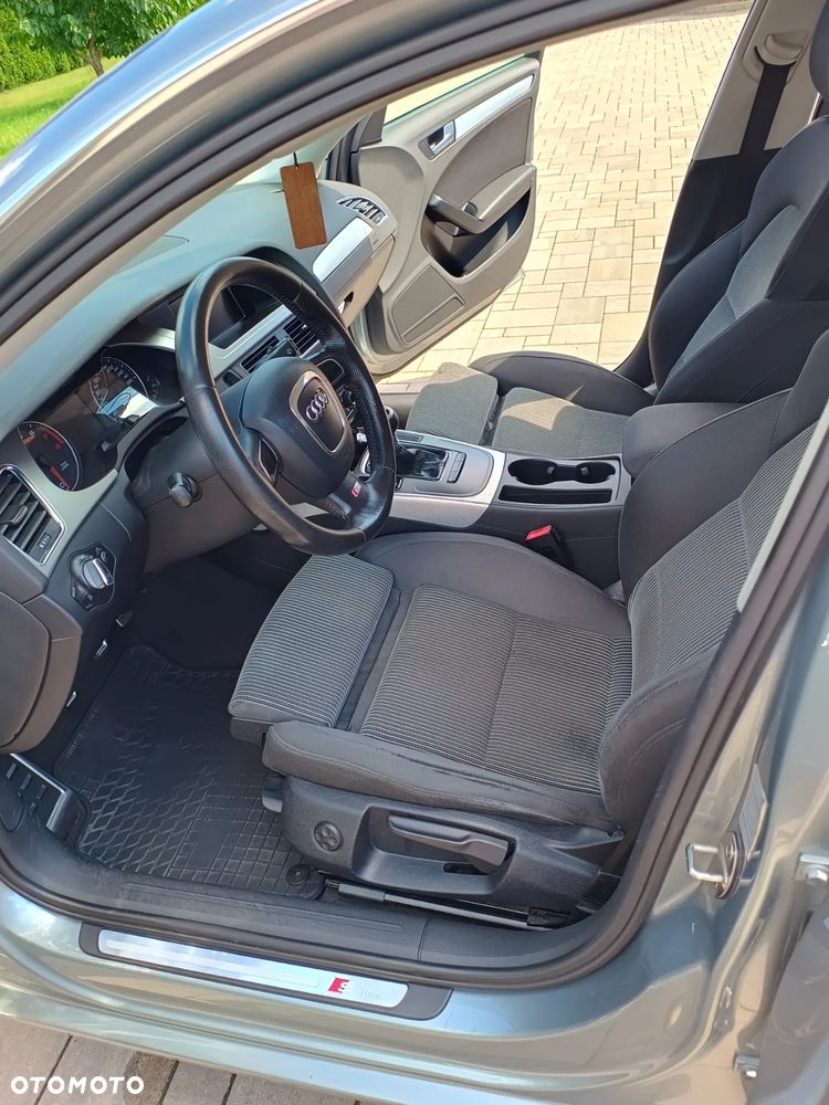 Audi A4 - 12