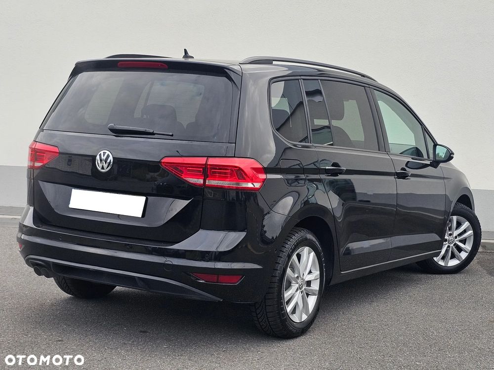 Volkswagen Touran 2.0 TDI SCR DSG Highline - 8