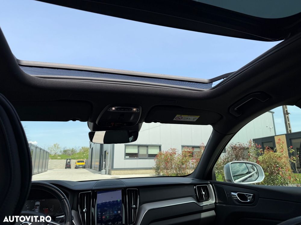 Volvo XC 60 T8 Twin Engine AWD Inscription - 12