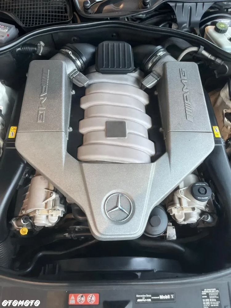 Mercedes-Benz CL 63 AMG - 27