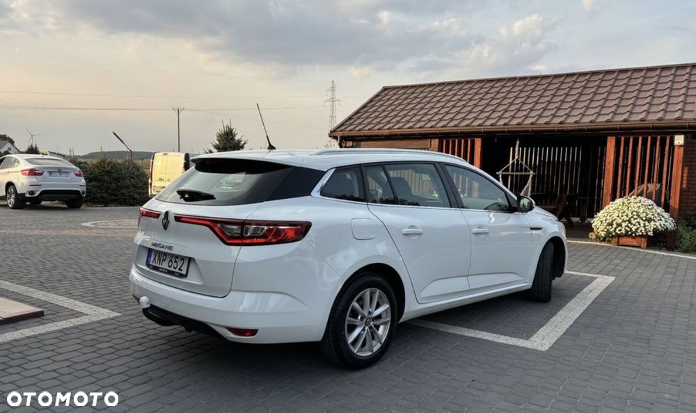 Renault Megane ENERGY dCi 110 EDC GT LINE - 10