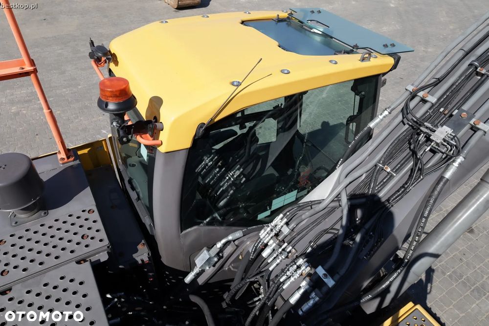 Volvo EC220EL - 27