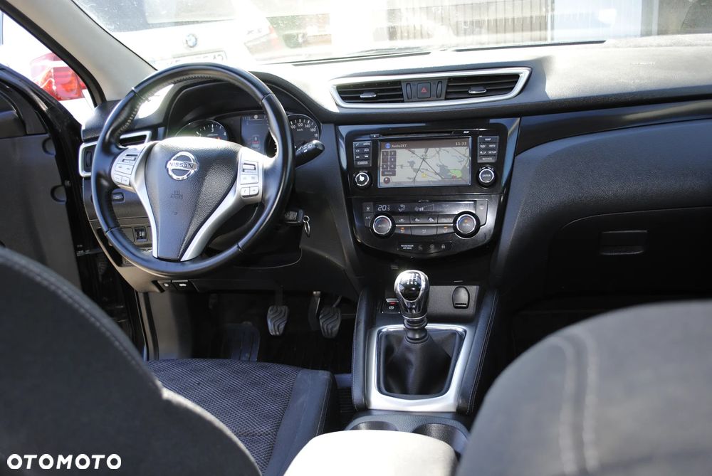 Nissan Qashqai 1.5 dCi N-Connecta - 18