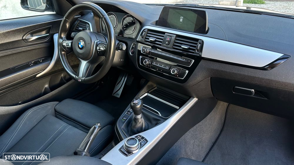 BMW 116 d Pack M - 17