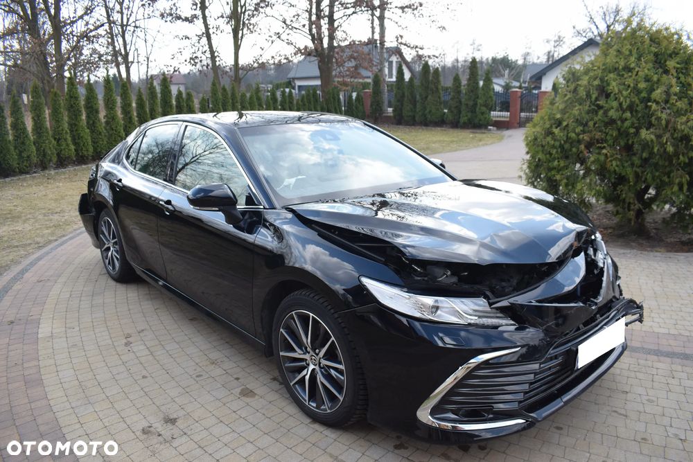 Toyota Camry 2.5 Hybrid Executive CVT - 3