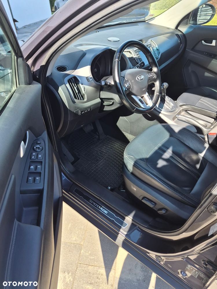 Kia Sportage 2.0 CRDI 184 4WD Automatik Spirit - 18