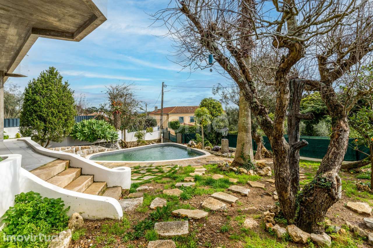 Moradia T4 com Piscina, Vista Serra e Total Privacidade – Sintra - Grande imagem: 4/44