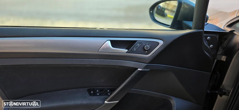 VW Golf Variant 1.6 TDi GPS Edition - 12