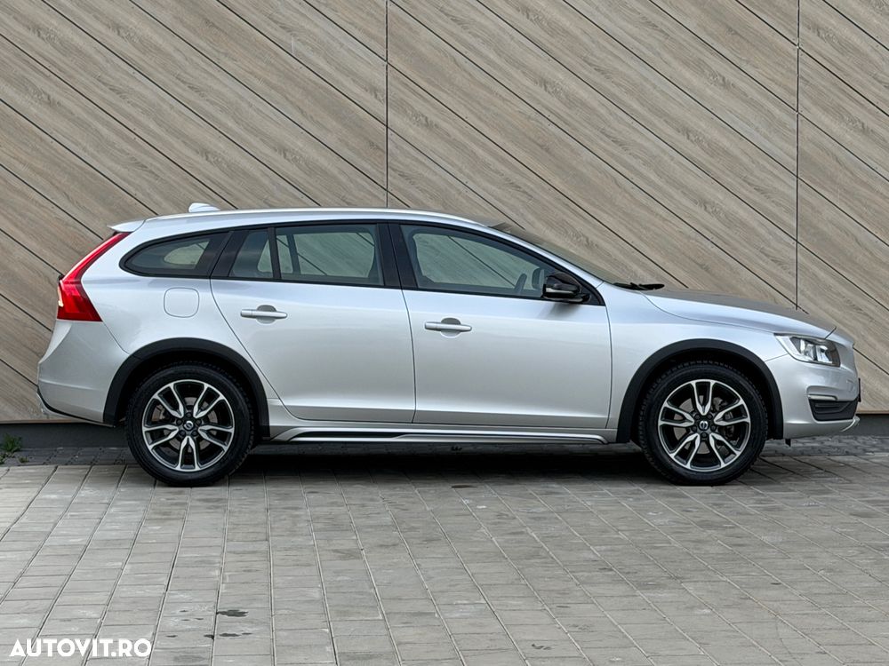 Volvo V60 ver-d3-geartronic-momentum-pro - 25