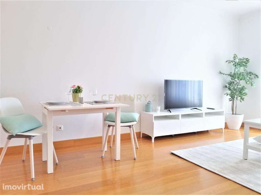 Apartamento mobilado para arrendamento no Parque das Naçoes - Grande imagem: 5/27