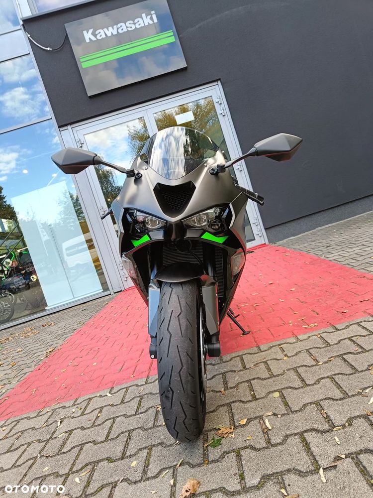 Kawasaki ZX - 8